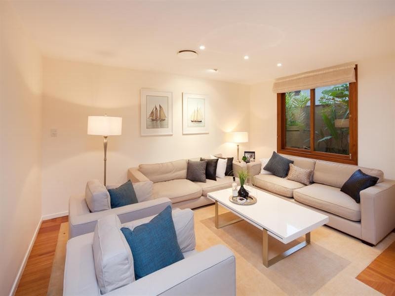 3-5 The Promenade, Isle Of Capri QLD 4217
