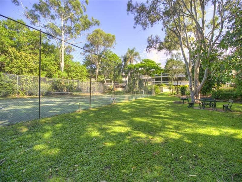 111 Rio Vista Boulevard, Broadbeach Waters QLD 4218