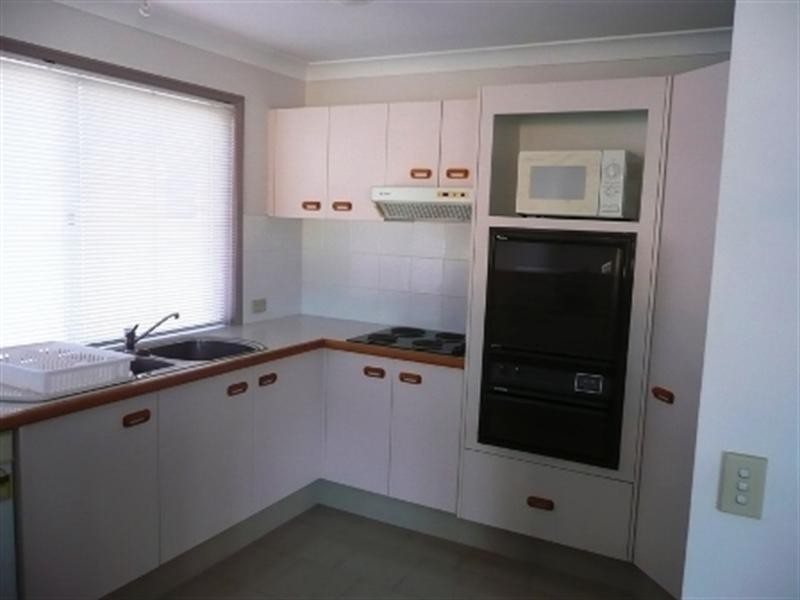 111 Sundance Way, Runaway Bay QLD 4216