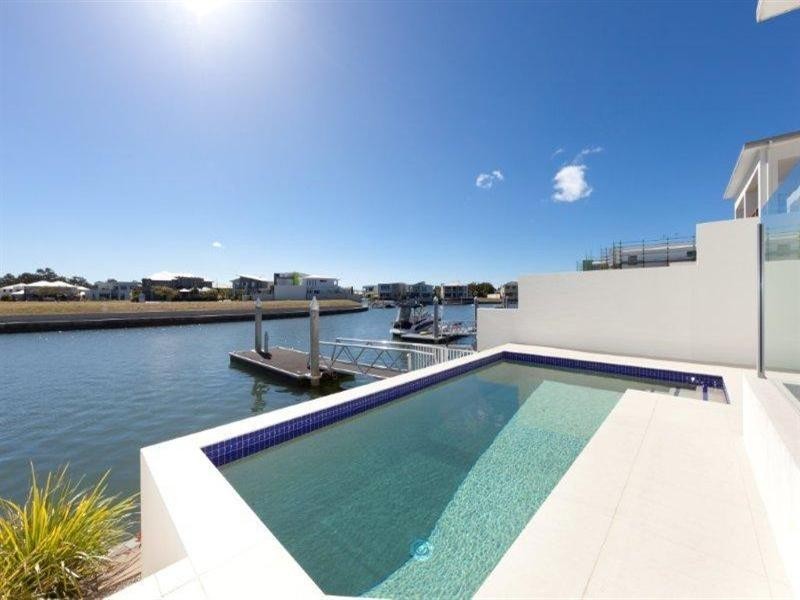 1/3 South Quay Drive & 1 & 2/11 South Quay Drive, Biggera Waters QLD 4216