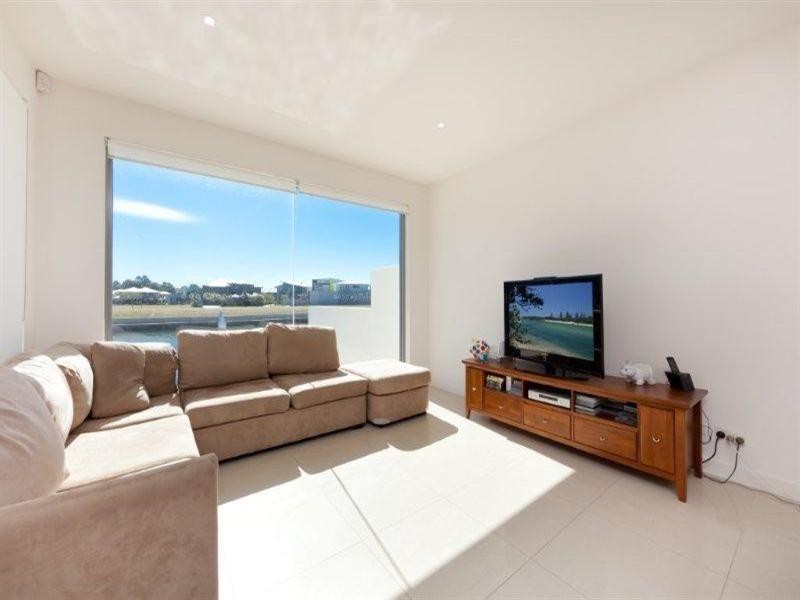 1/3 South Quay Drive & 1 & 2/11 South Quay Drive, Biggera Waters QLD 4216