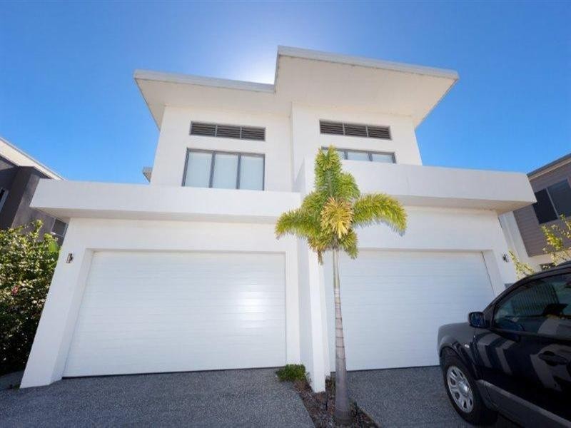 1/3 South Quay Drive & 1 & 2/11 South Quay Drive, Biggera Waters QLD 4216