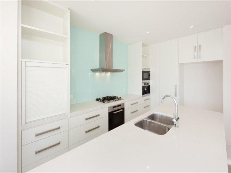 1/3 South Quay Drive & 1 & 2/11 South Quay Drive, Biggera Waters QLD 4216