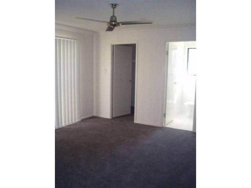 5 Sally Drive, Marsden QLD 4132