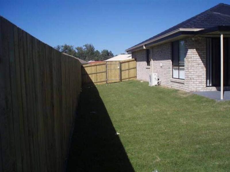 5 Sally Drive, Marsden QLD 4132