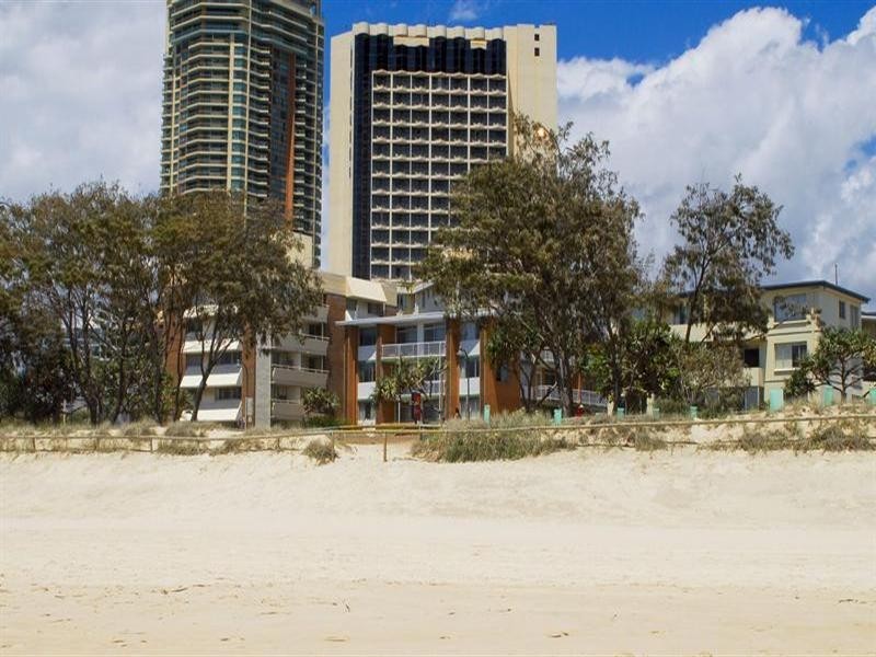 3/120 The Esplanade, Surfers Paradise QLD 4217