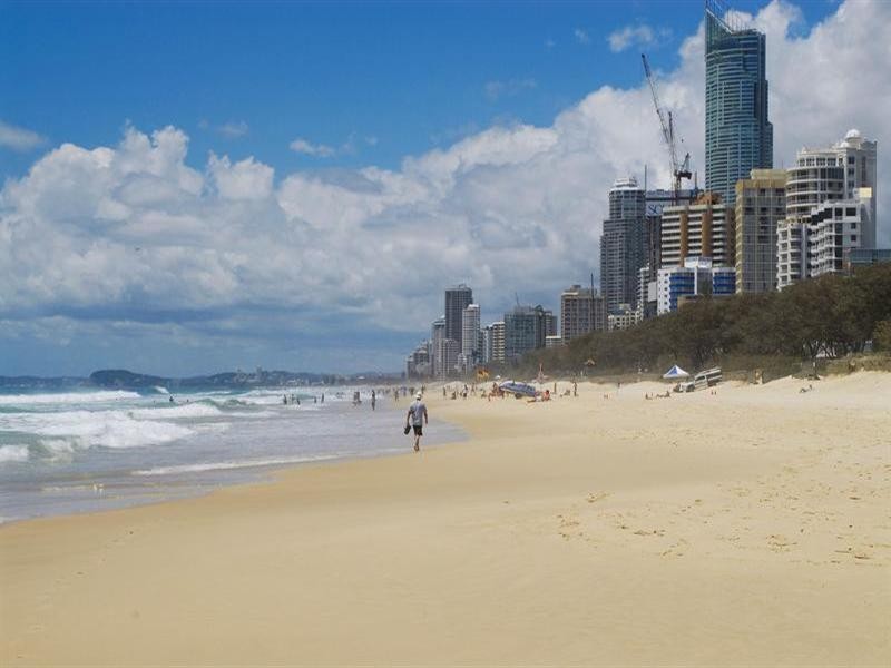 3/120 The Esplanade, Surfers Paradise QLD 4217