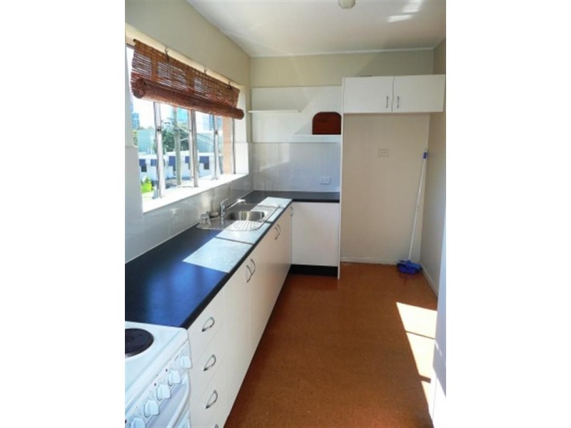 5/36 Markwell Avenue, Surfers Paradise QLD 4217