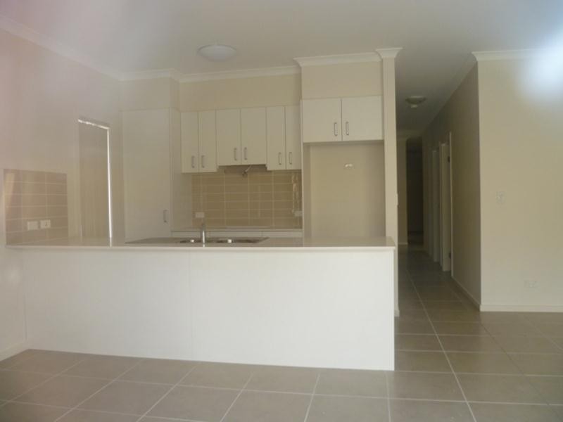 32 Francisca Drive, Redbank Plains QLD 4301