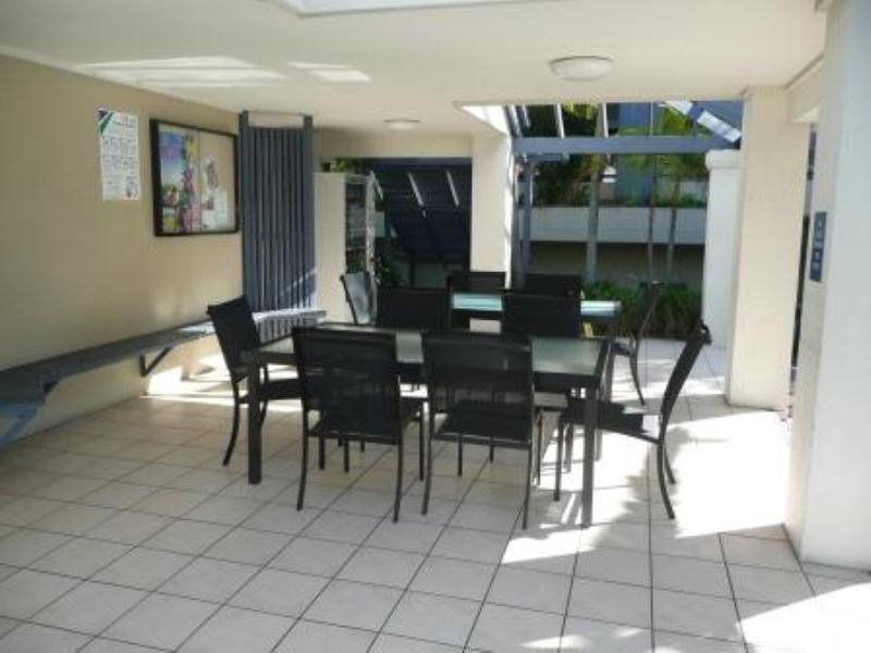 116-392 Marine Parade, Labrador QLD 4215