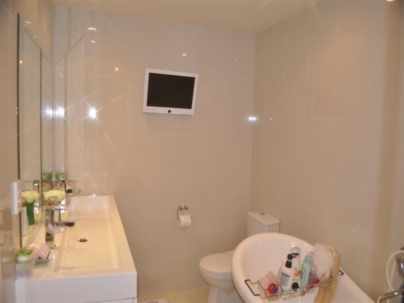 3400 Surfers Paradise Blvde, Surfers Paradise QLD 4217