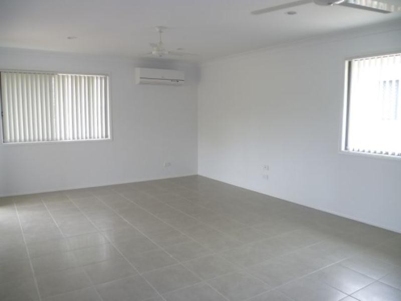 2 Statham Court, Redbank Plains QLD 4301