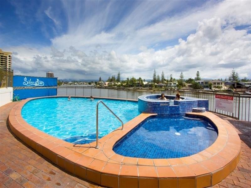48/2940 Gold Coast Highway, Surfers Paradise QLD 4217