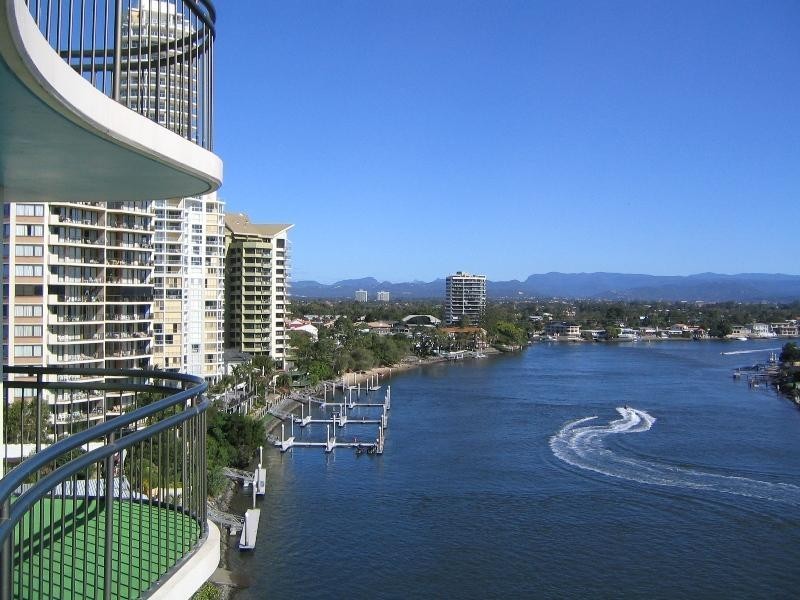 48/2940 Gold Coast Highway, Surfers Paradise QLD 4217
