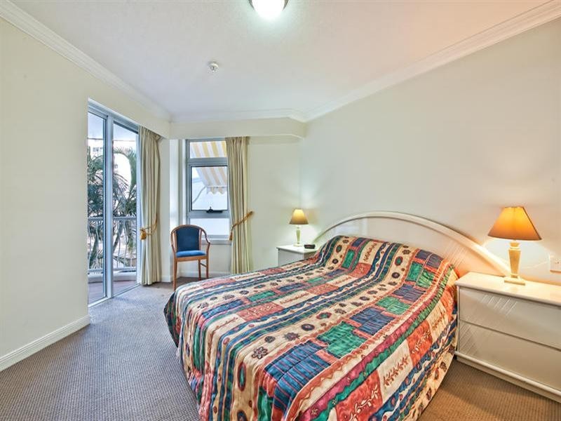 24 Queensland Avenue, Surfers Paradise QLD 4217