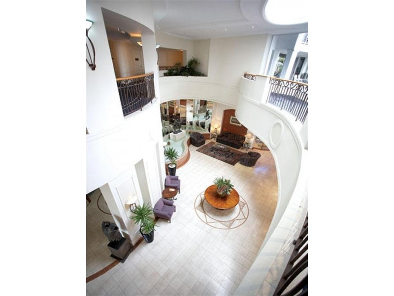 24 Queensland Avenue, Surfers Paradise QLD 4217