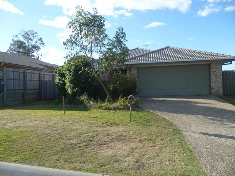 8 Begonia Street, Ormeau QLD 4208