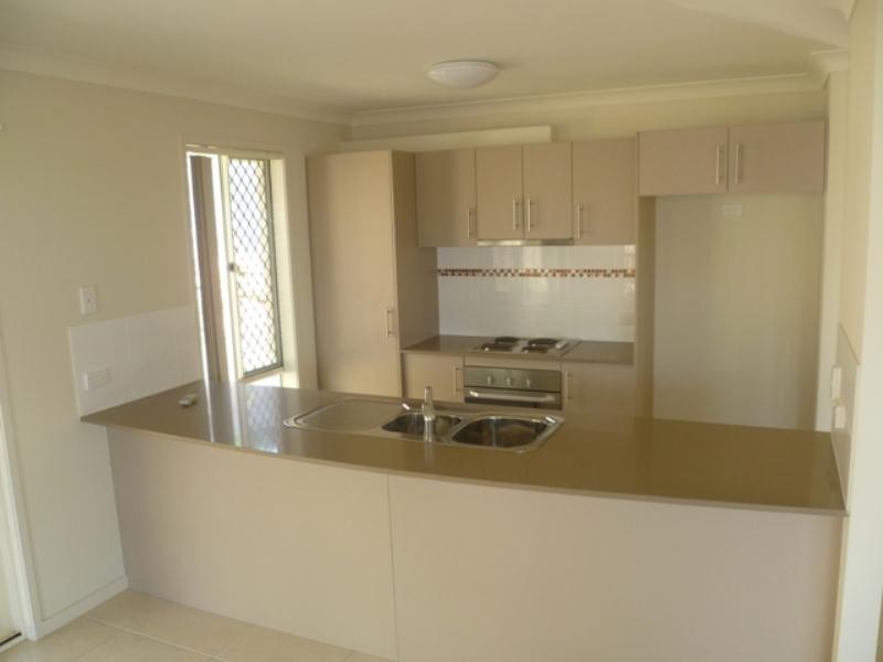 70 Keneally Street, Maudsland QLD 4210