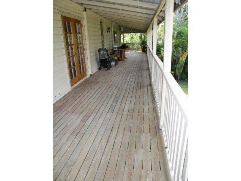96 Crescent Avenue, Hope Island QLD 4212