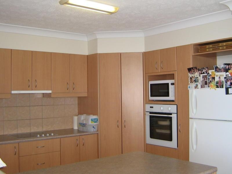 4 Thornton Street, Surfers Paradise QLD 4217