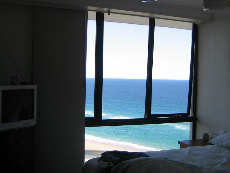 4 Thornton Street, Surfers Paradise QLD 4217