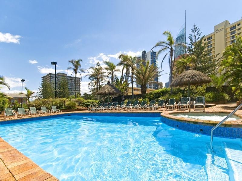 4 Thornton Street, Surfers Paradise QLD 4217
