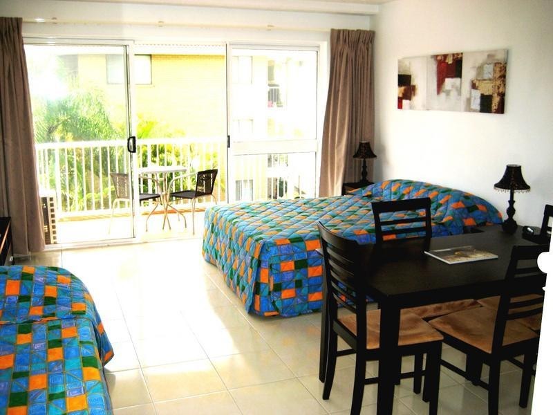 2007 Gold Coast Highway, Miami QLD 4220