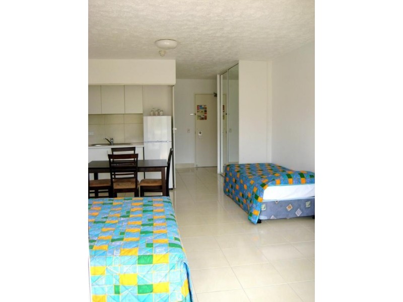 2007 Gold Coast Highway, Miami QLD 4220