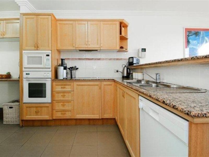 Hope Island QLD 4212