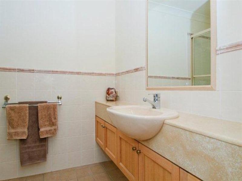 Hope Island QLD 4212