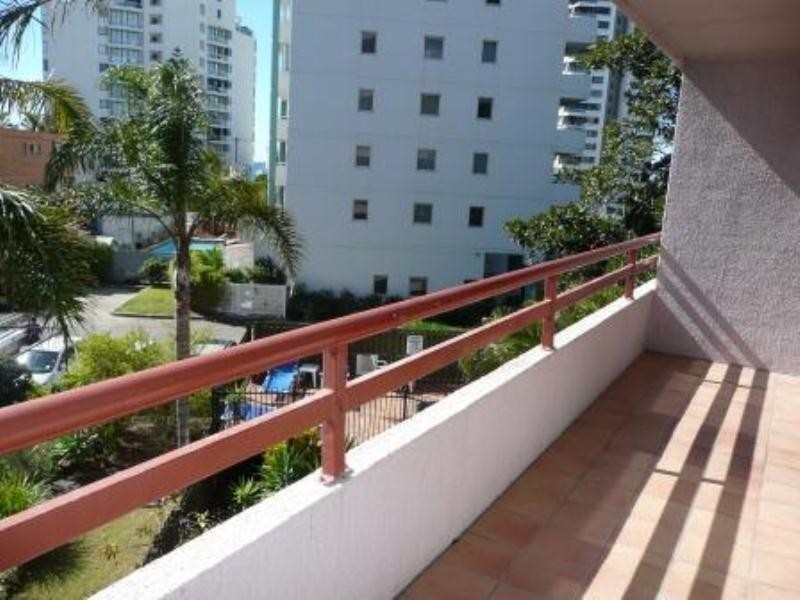 4-19 Fern Street, Surfers Paradise QLD 4217