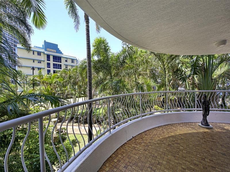 30 Laycock Street, Surfers Paradise QLD 4217