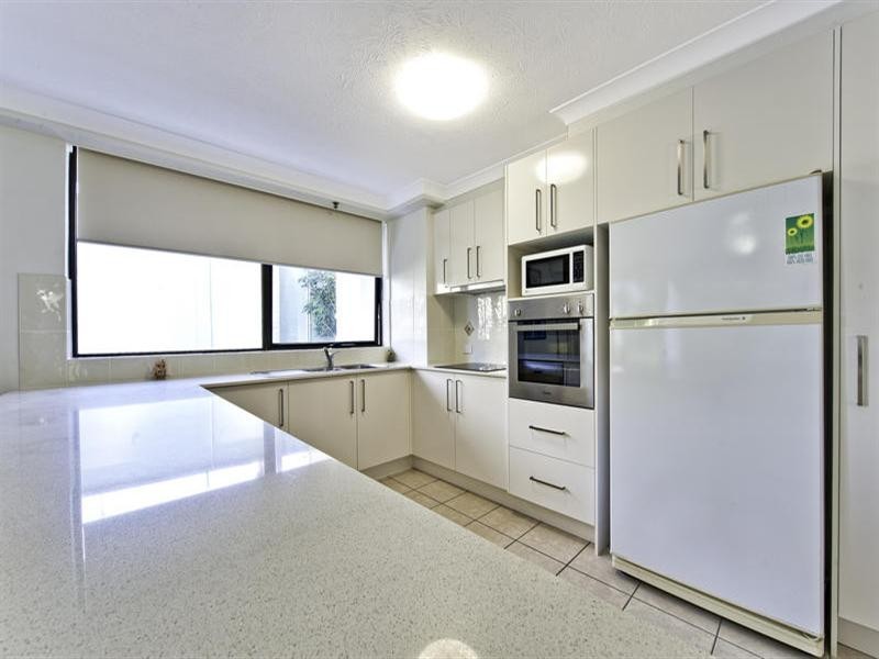 30 Laycock Street, Surfers Paradise QLD 4217