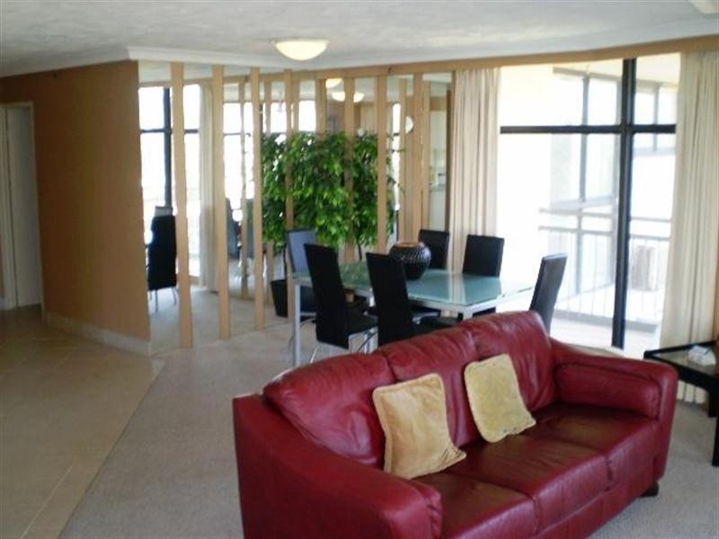 5 Clifford Street – Peninsula, Surfers Paradise QLD 4217