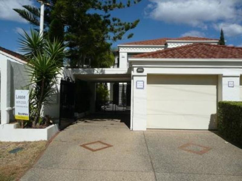 1-52 Cronin Avenue, Main Beach QLD 4217