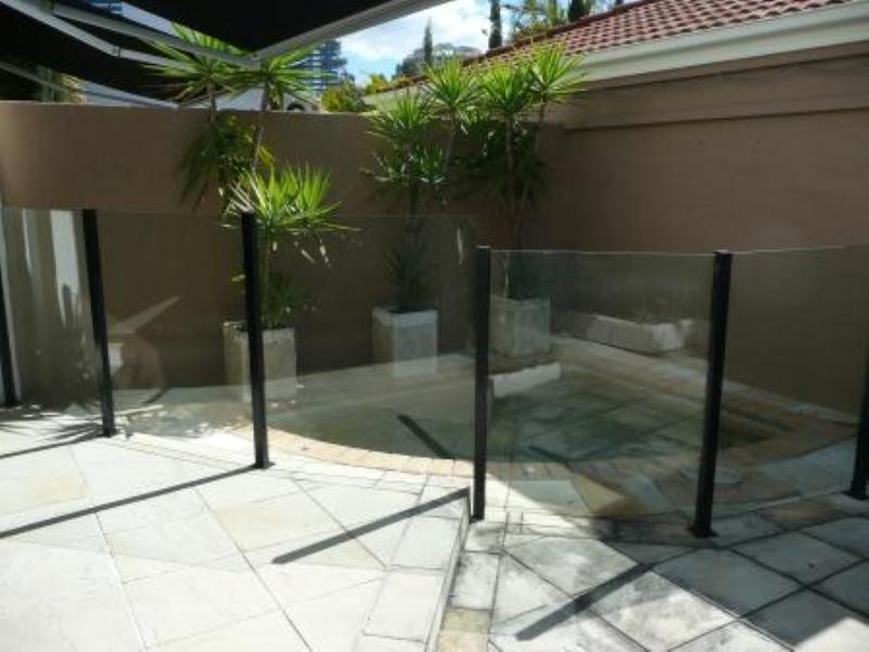 1-52 Cronin Avenue, Main Beach QLD 4217