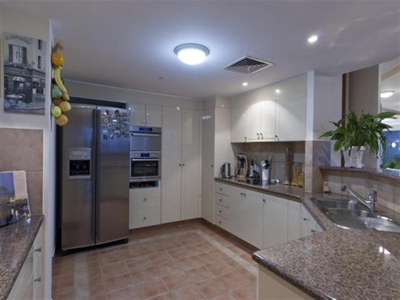 5 Crown Towers, Palm Avenue, Surfers Paradise QLD 4217