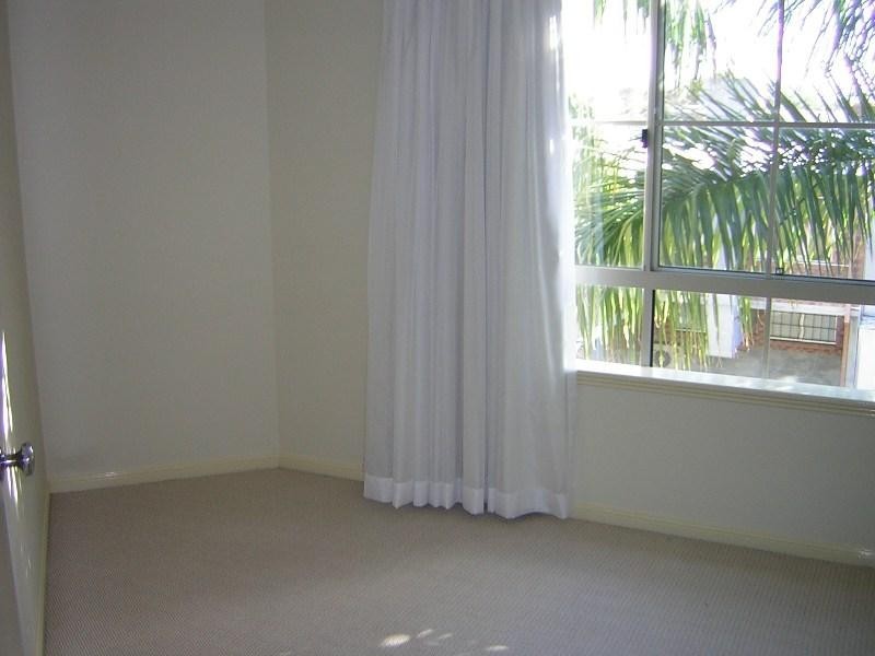 14-38 Woodroffe Avenue, Main Beach QLD 4217