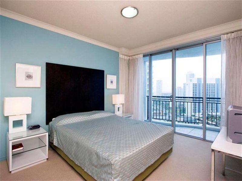 23 Ferny Avenue – Chevron Renaissance, Surfers Paradise QLD 4217