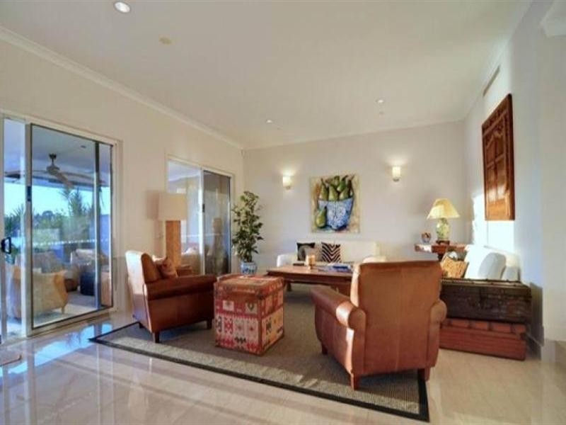 5274 Marine Drive North, Sanctuary Cove QLD 4212