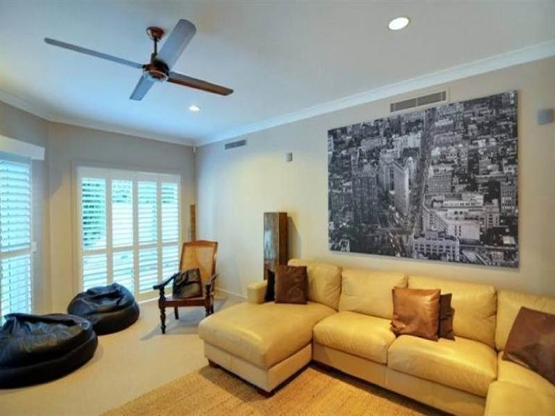 5274 Marine Drive North, Sanctuary Cove QLD 4212