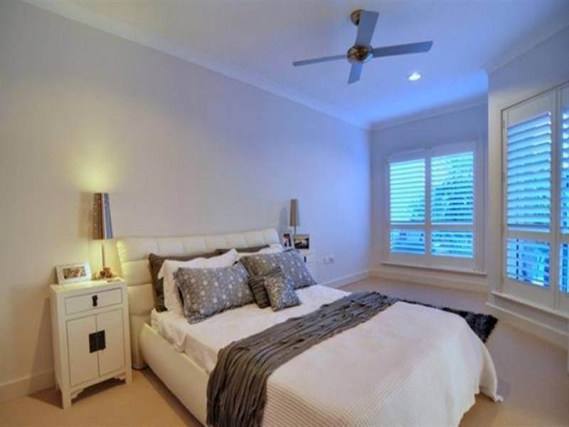 5274 Marine Drive North, Sanctuary Cove QLD 4212