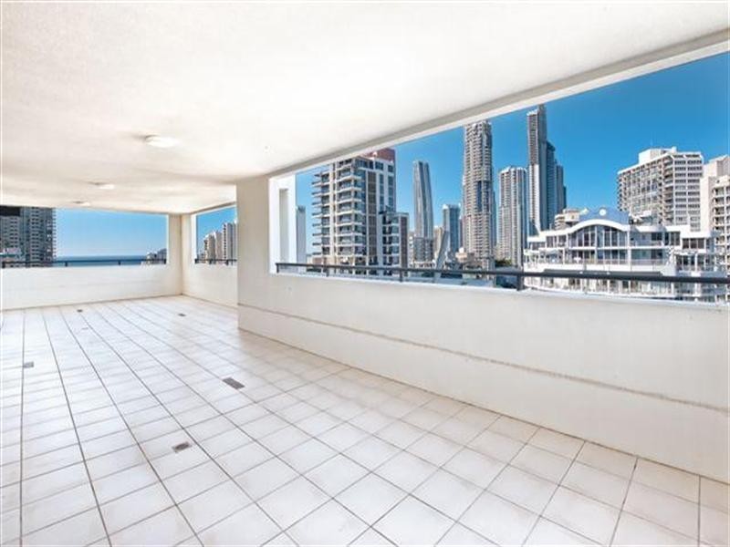 21 Cypress Avenue, Surfers Paradise QLD 4217