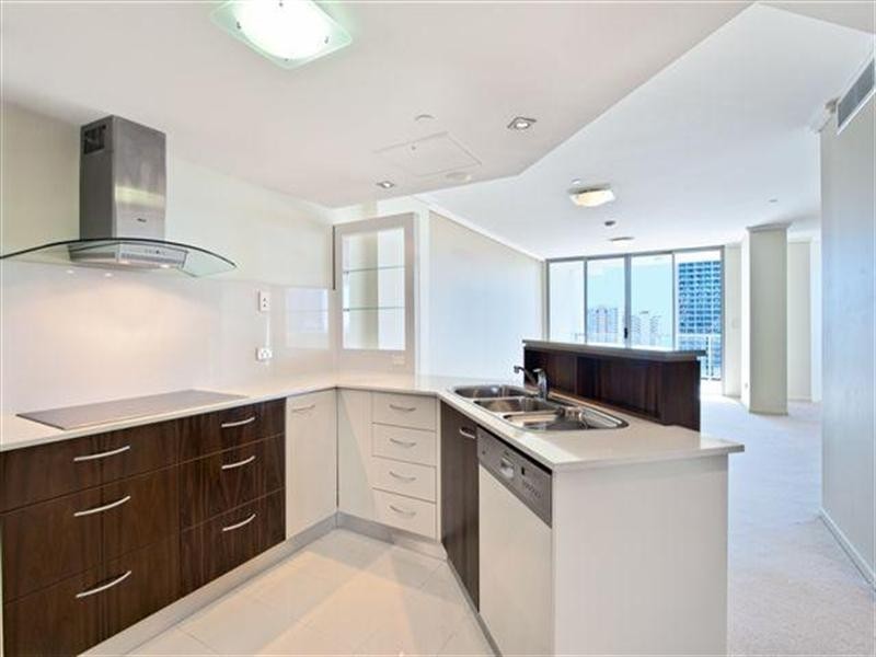 21 Cypress Avenue, Surfers Paradise QLD 4217