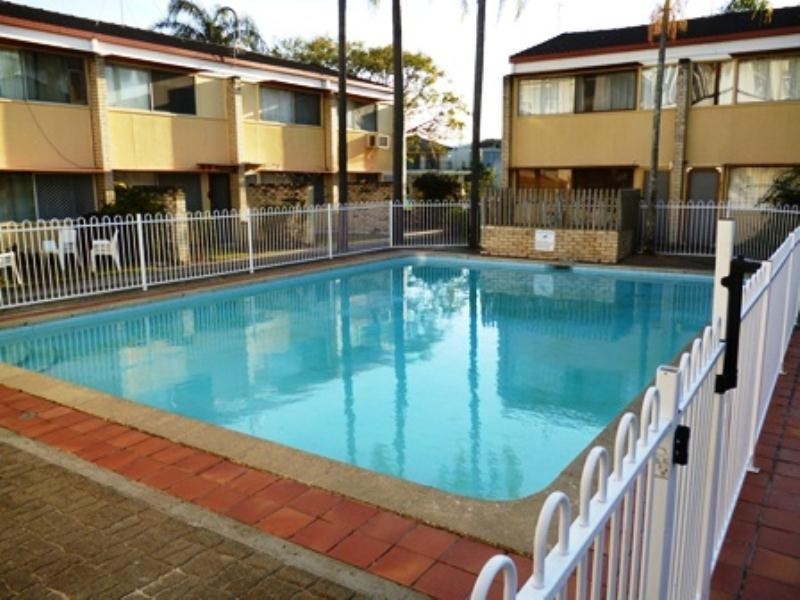 5/6 Stanhill Drive, Chevron Island QLD 4217