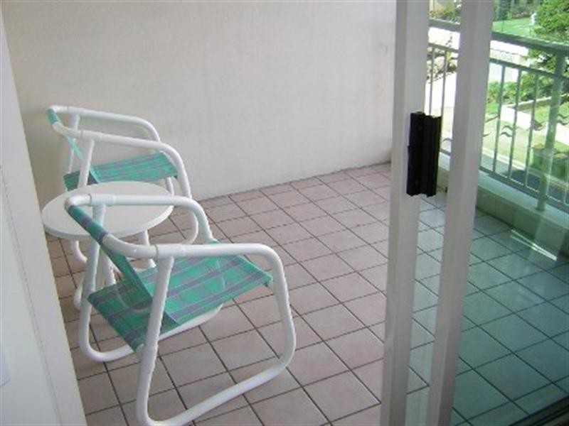 402-52 Pacific Street, Main Beach QLD 4217