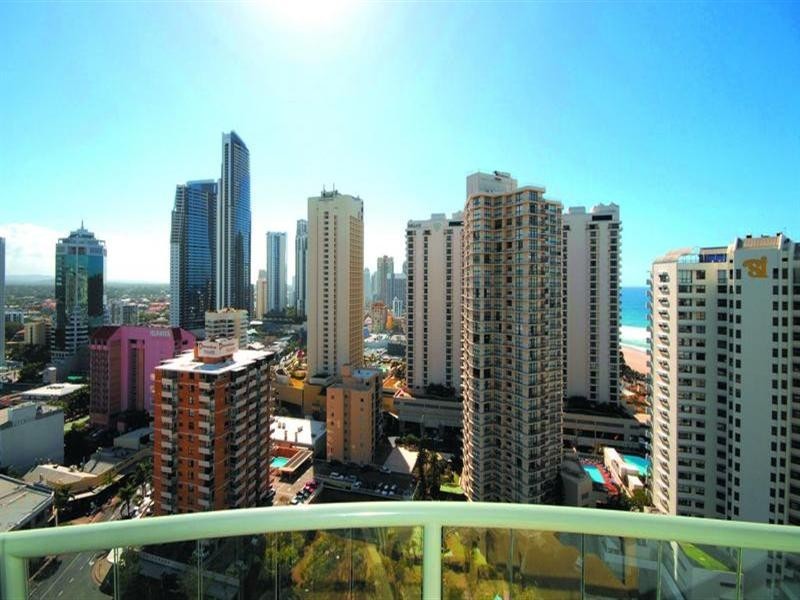 30 Laycock Street – Legends Gold Coast, Surfers Paradise QLD 4217