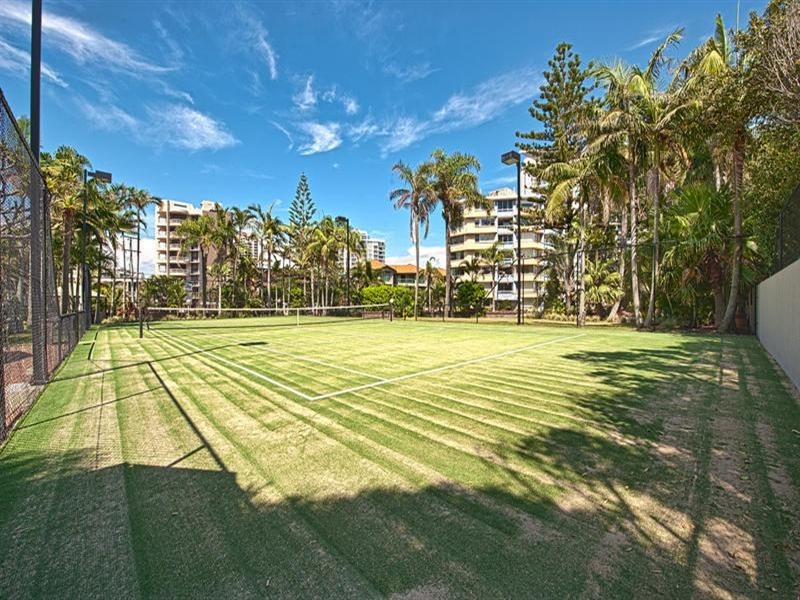 4 Old Burleigh Road – Surfers Aquarius, Surfers Paradise QLD 4217