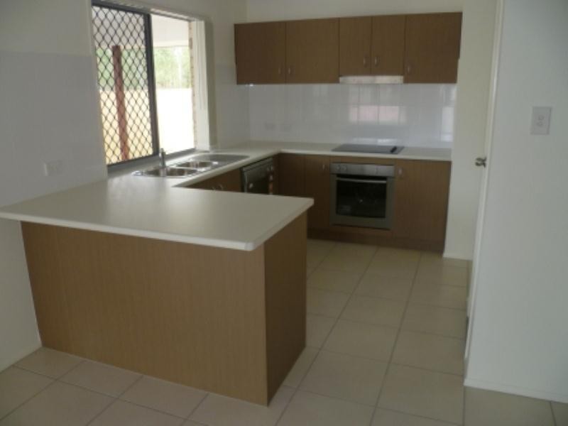 19 Statham Court, Redbank Plains QLD 4301