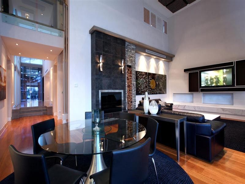 Isle Of Capri QLD 4217